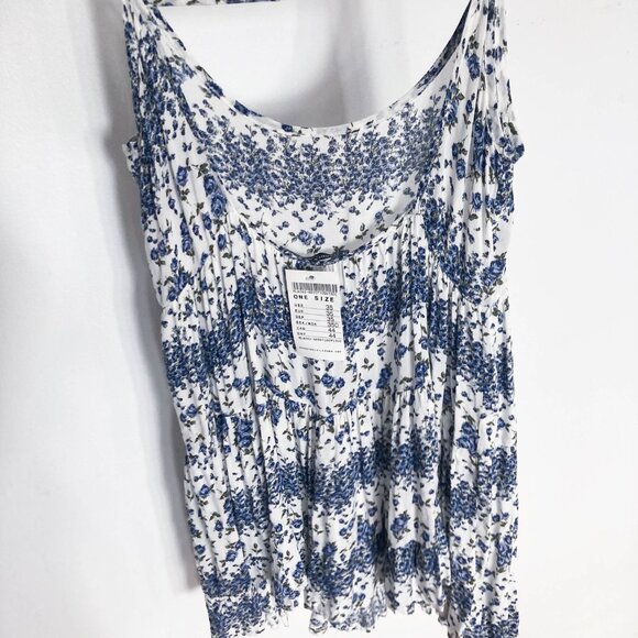 Brandy Melville Blue Floral Jada Dress - Picture 9 of 9
